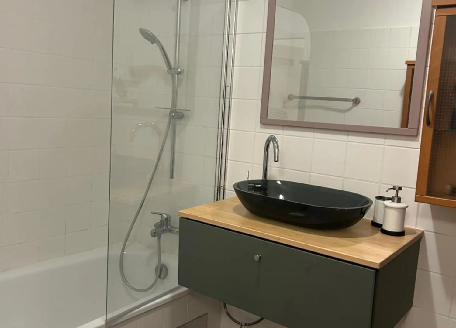 Apartment Mit Logia Und Kleinen Garten In Zentraler Lage 2 Vienna Austria
